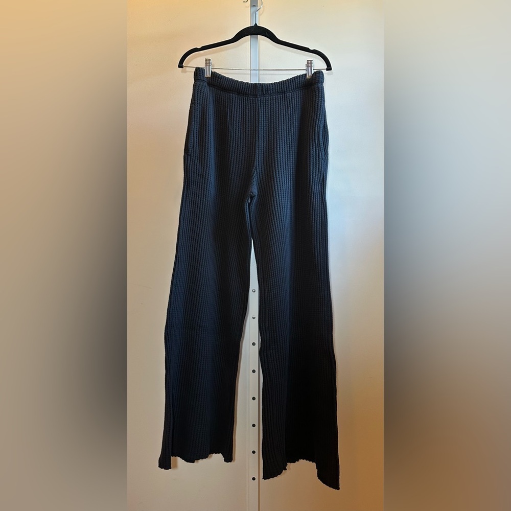 NEW Mate the Label Organic Cotton Waffle Wide Leg Pant Sz Small Black MSRP $148 - Picture 7 of 9